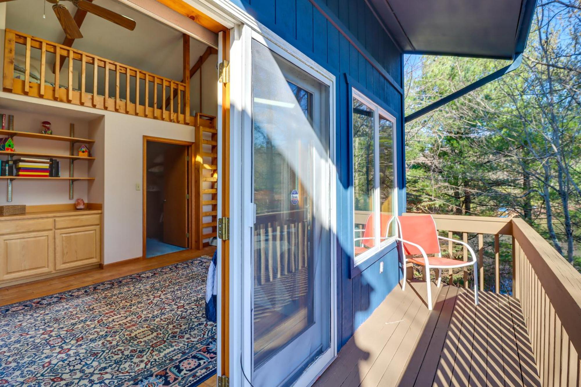 Lakefront Retreat With Kayaks, Near Skiing